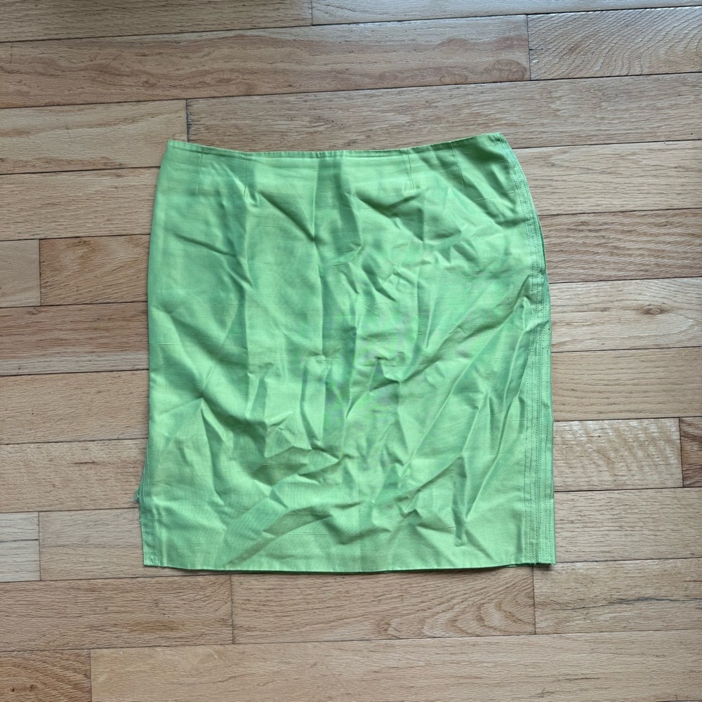 MaxMara Lime Green Mini Skirt BRAT SUMMER Y2K EURO VINTAGE MADE IN ITALY